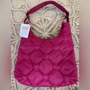lululemon Quilty Pleasures Shoulder Bag mini